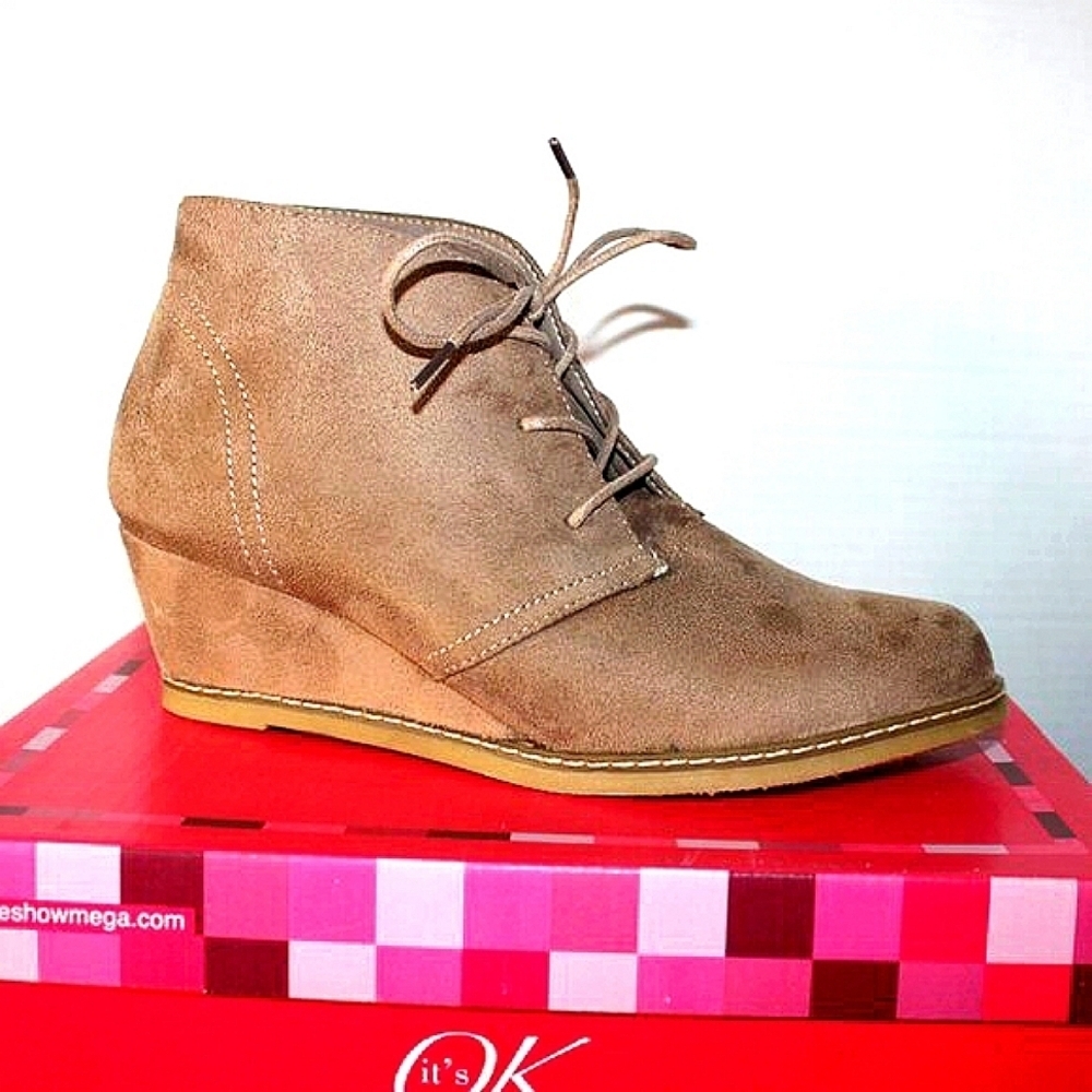 It's OK Melba Taupe Lace-Up Wedge Booties - Size 8 - NIB